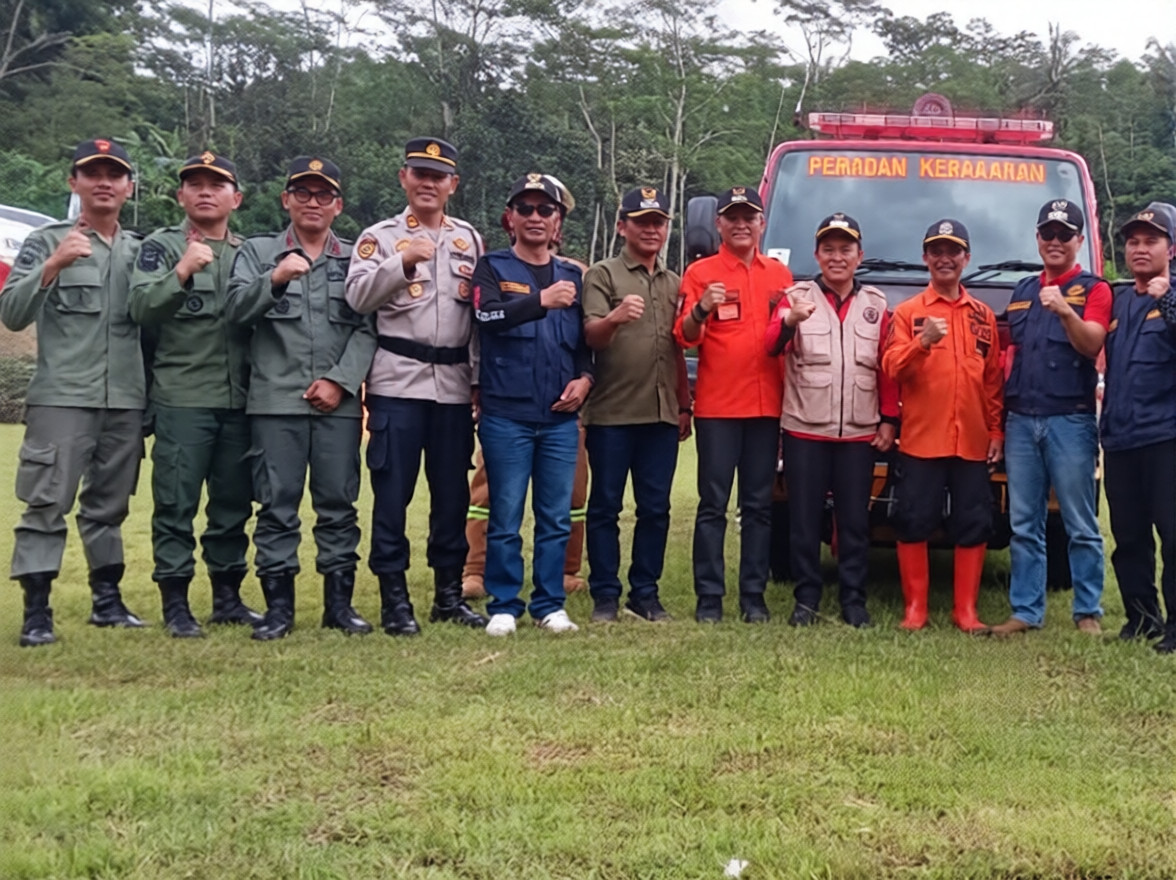 b178e2a0-0048-4899-a34d-bc0e4603b55a-1